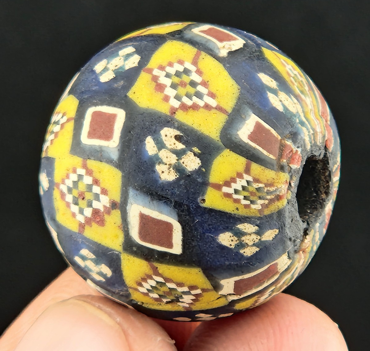 beautiful Venetian Antique african glass beads old Beads