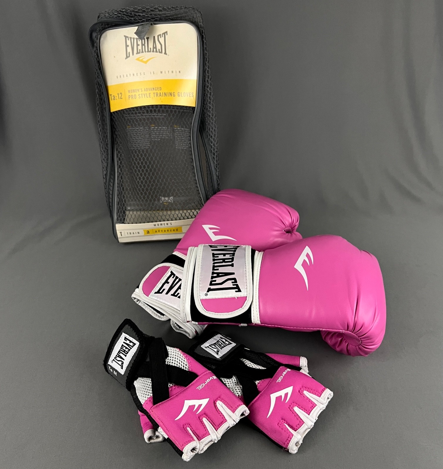 Everlast Womens Pro Style Training Boxing Gloves 12oz Pink Ever Gel Hand Wraps M