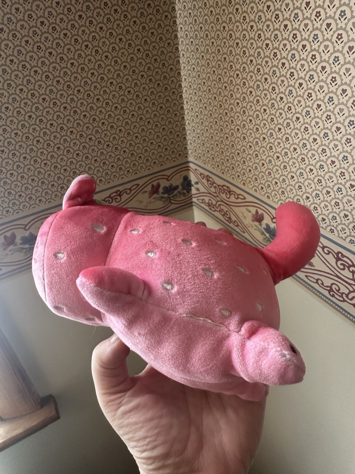 APHMAU MeeMeows 6" Mystery Plush Litter 2 Strawberry Cat