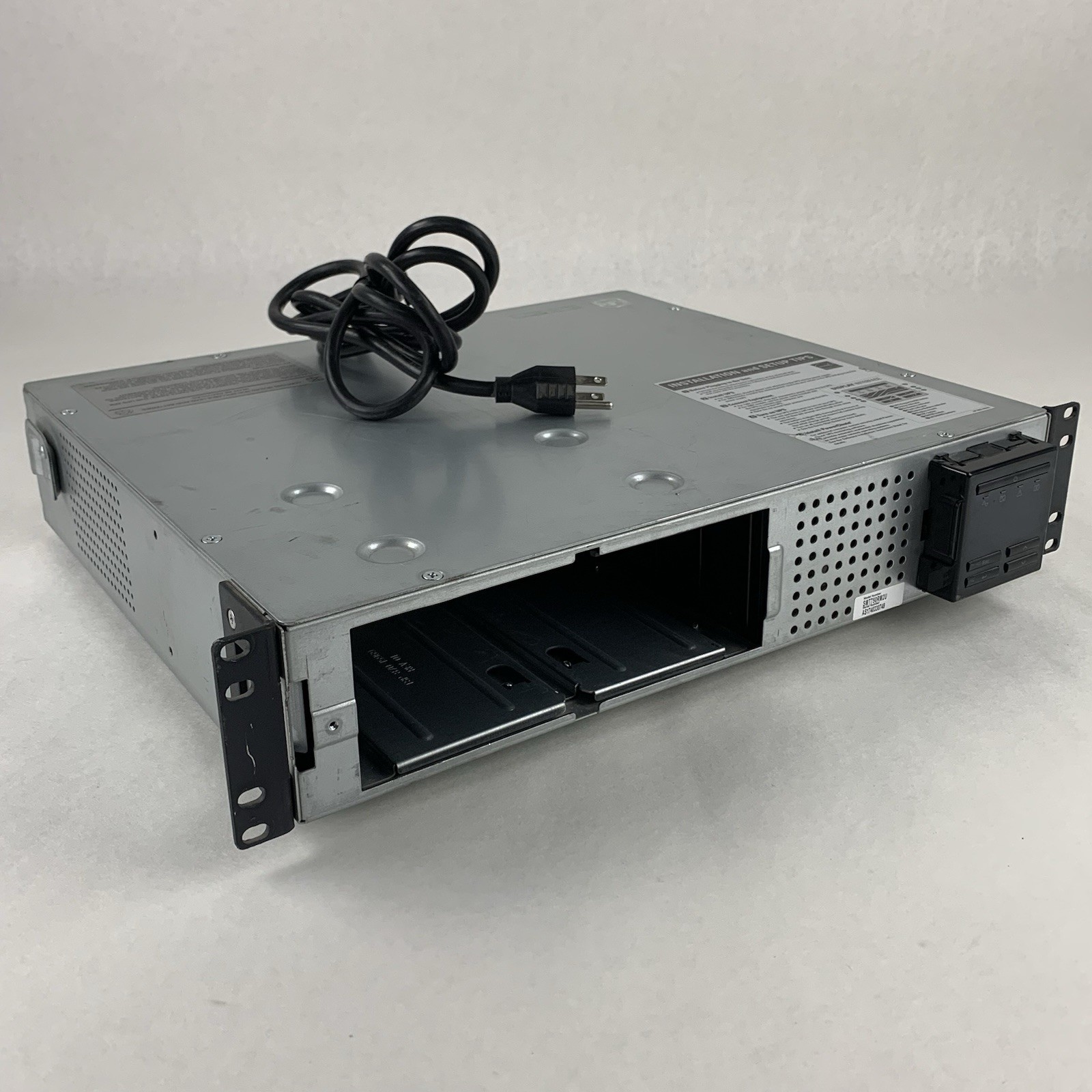APC SMT750RM2U Line Interactive Rackmount Smart-UPS No Battery No Faceplate