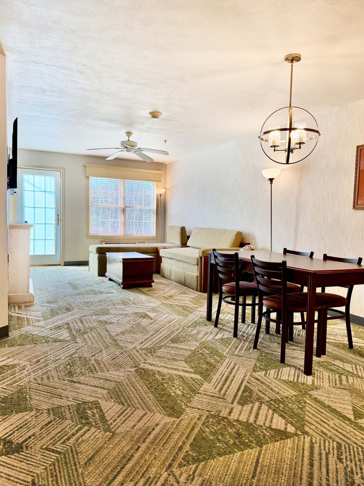 WILLOWBROOK AT LAKE HARMONY ~ BIENNIAL FLOAT WEEK ~ 2026 FREE USE!!