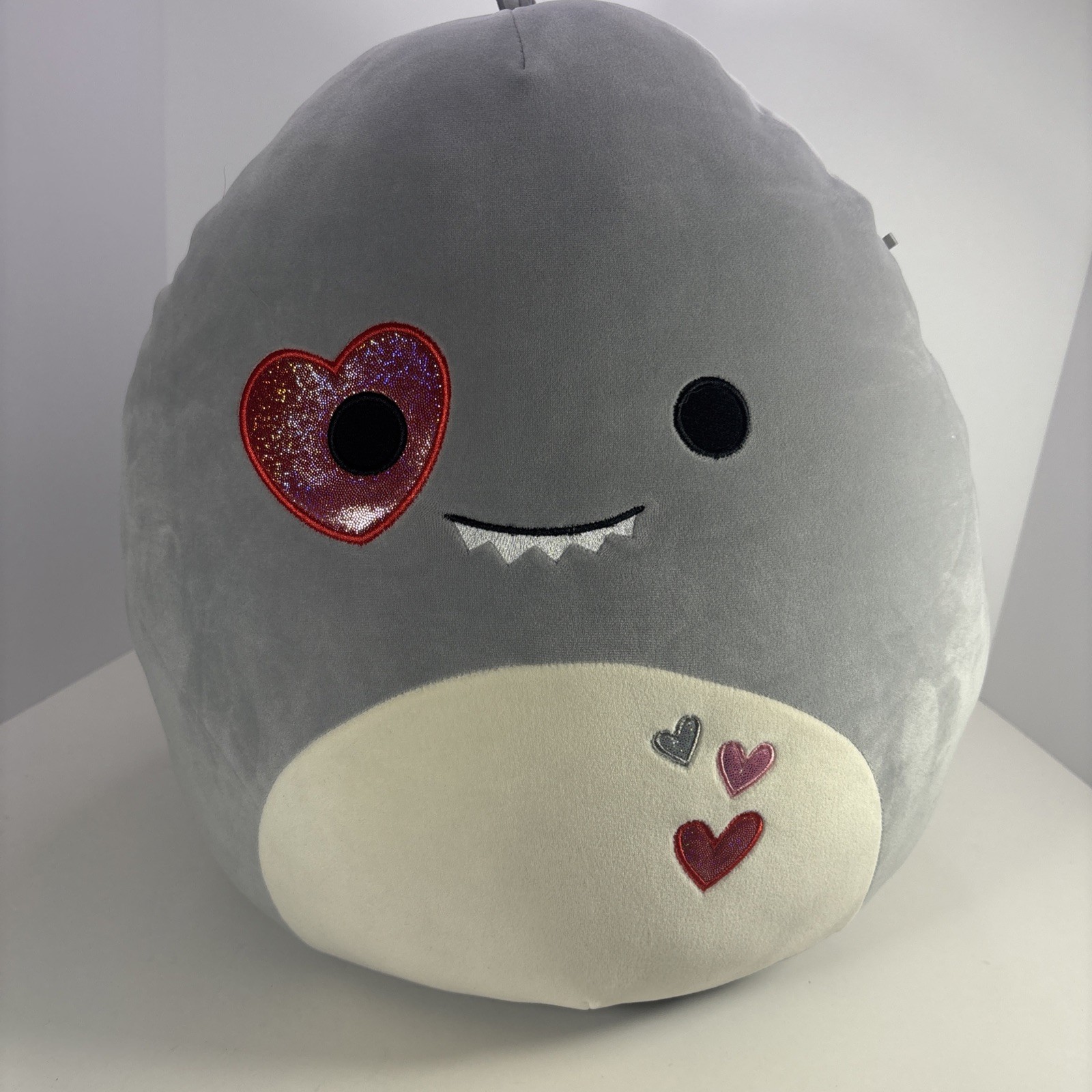 Justin The Dinosaur Heart Valentine Squishmallow RARE 2025 16” Very Clean!