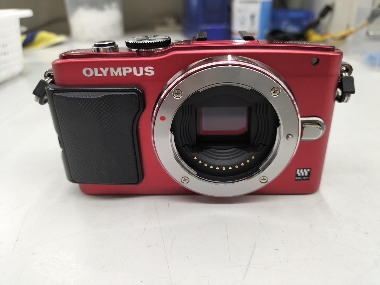 Olympus E-PL6 Mirrorless Camera Double Zoom Kit 16MP Lightweight From Japan