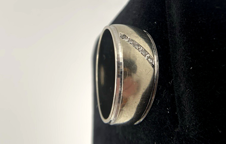 585 14K Wht Gold Ring Band w 5 Rnd Diamonds, Sz:10.25, 7.1g, 9.8mm@Top,FREEBx$5