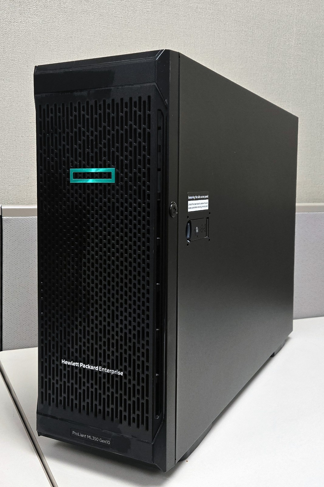 HP HPE ProLiant ML350 Gen10 Server 2x Xeon 4208 Barebone