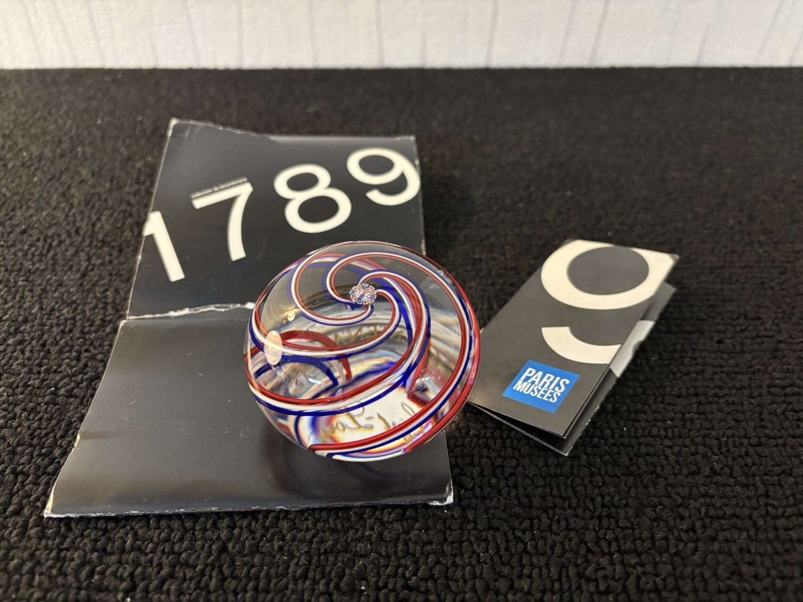 Centenary Paperweight Of The Revolution In Saint Louis Crystal Mod1