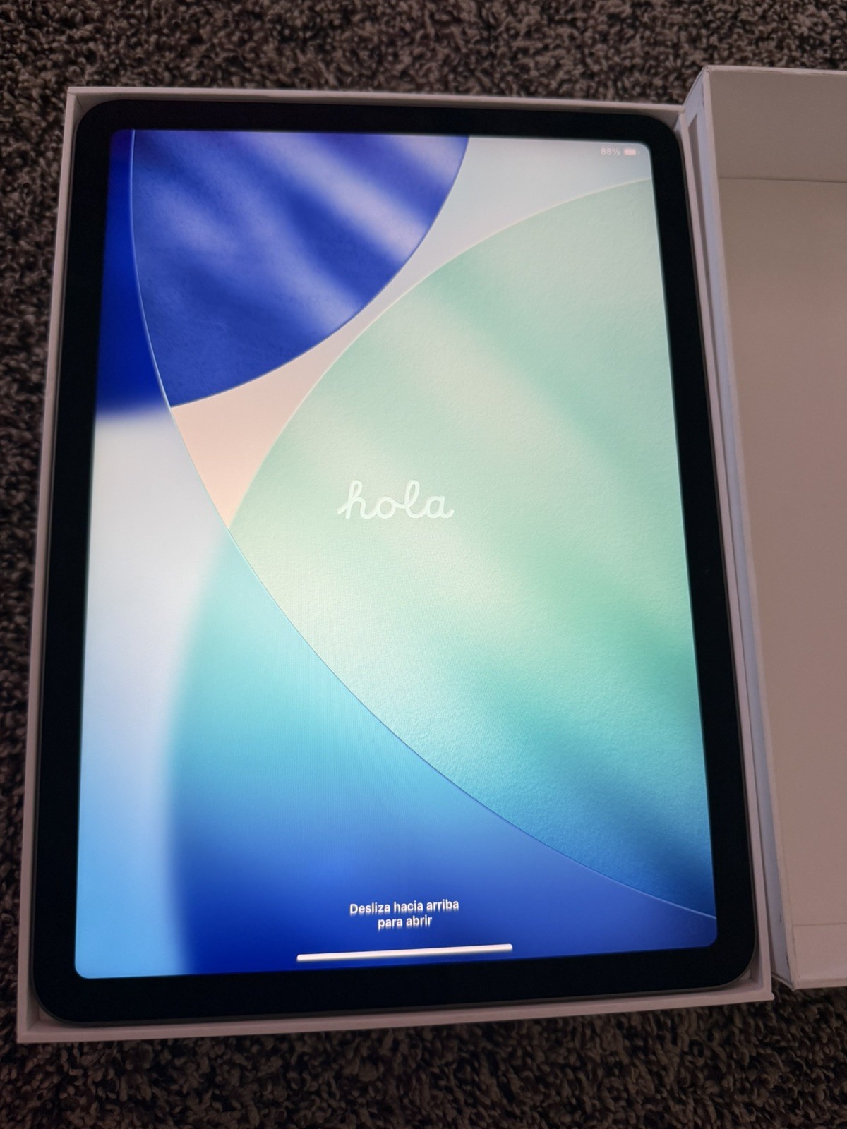 Apple iPad Air 5 M1 (2022) 10.9" 64GB 256GB All Colors (WiFi or Cellular) - Used