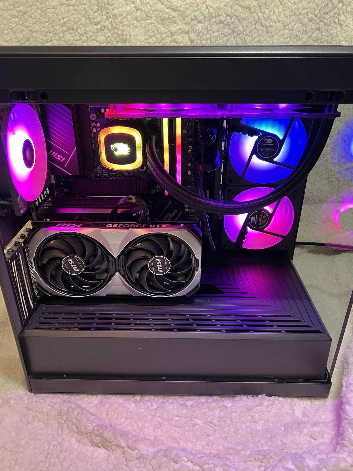 iBuyPower Y40 Gaming Desktop- Intel Core i7 13700KF- 32GB Memory- NVIDIA 4070 