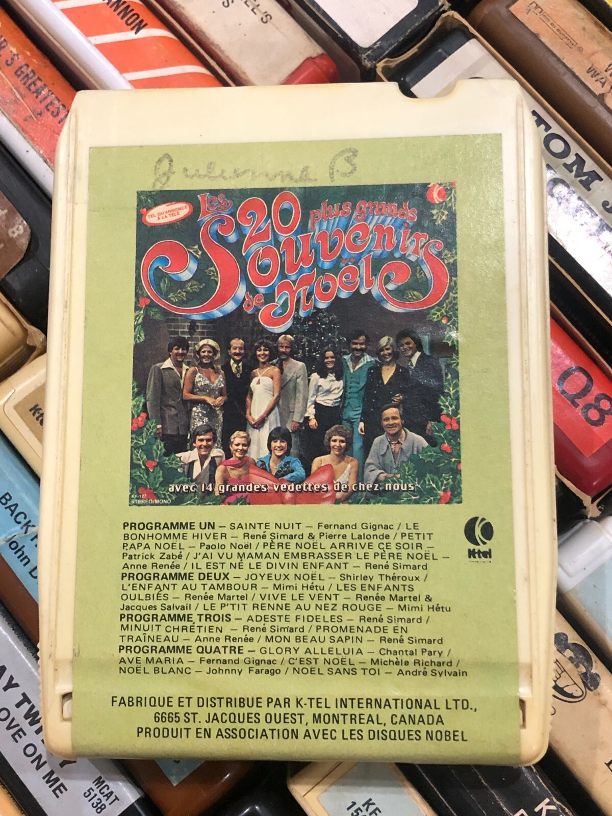 (K-Tel) Les 20 plus grands Souvenirs de Noël , 8 Track Tape French CANADIAN