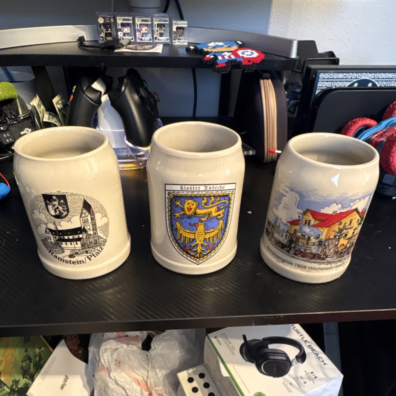 German Collectible Beer Mugs Set of 3 0.5L City Scenes Crests Breweriana