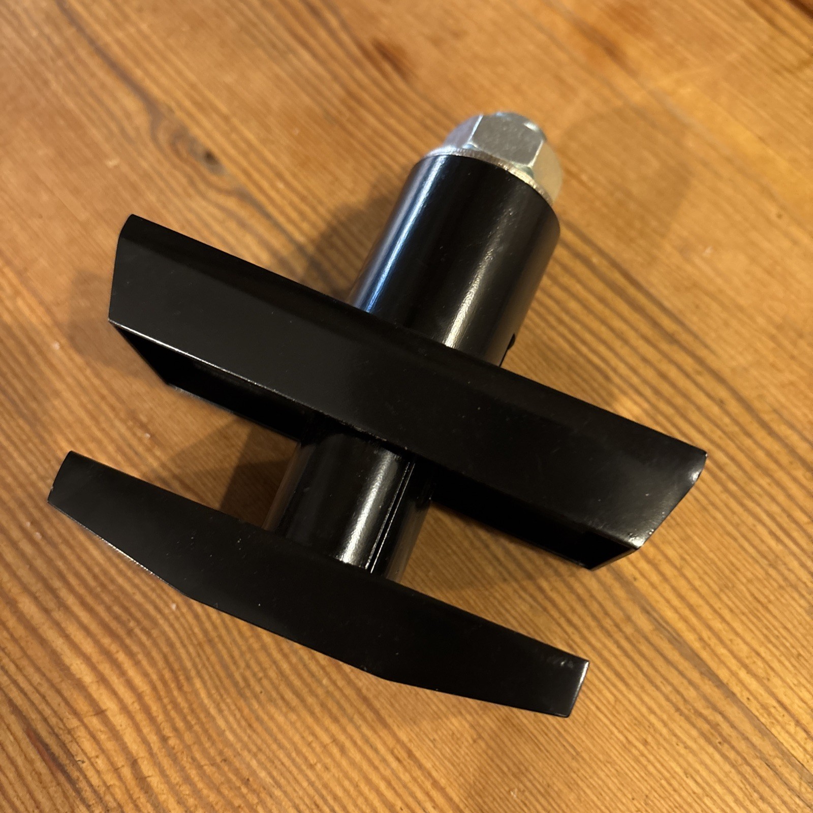 T Handle Lock For Vending Machines. Black Powder Coating. New