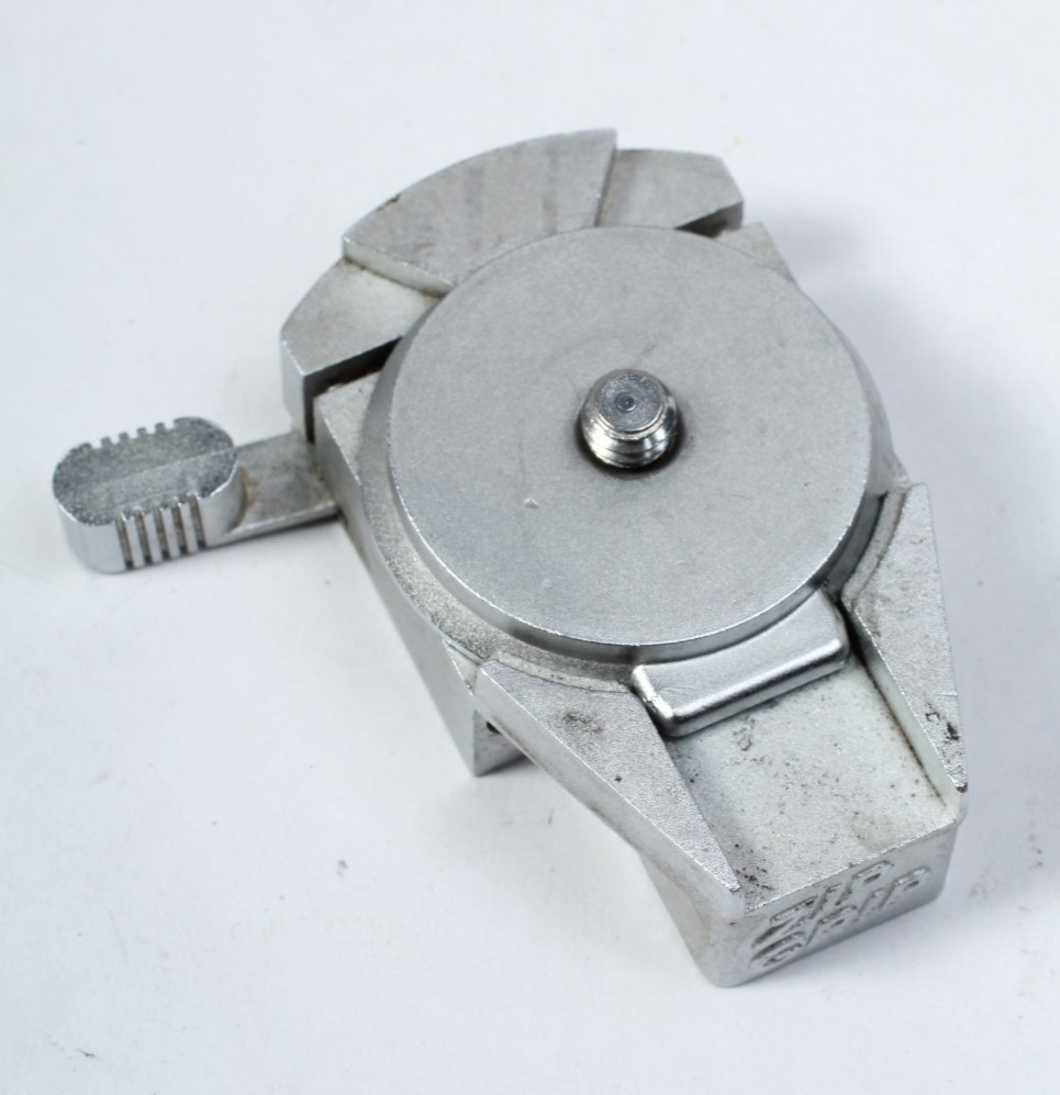 ZIP GRIP QUICK RELEASE CAMERA MOUNT FOR TRIPOD WITH CAMERA PLATE FOR 35MM