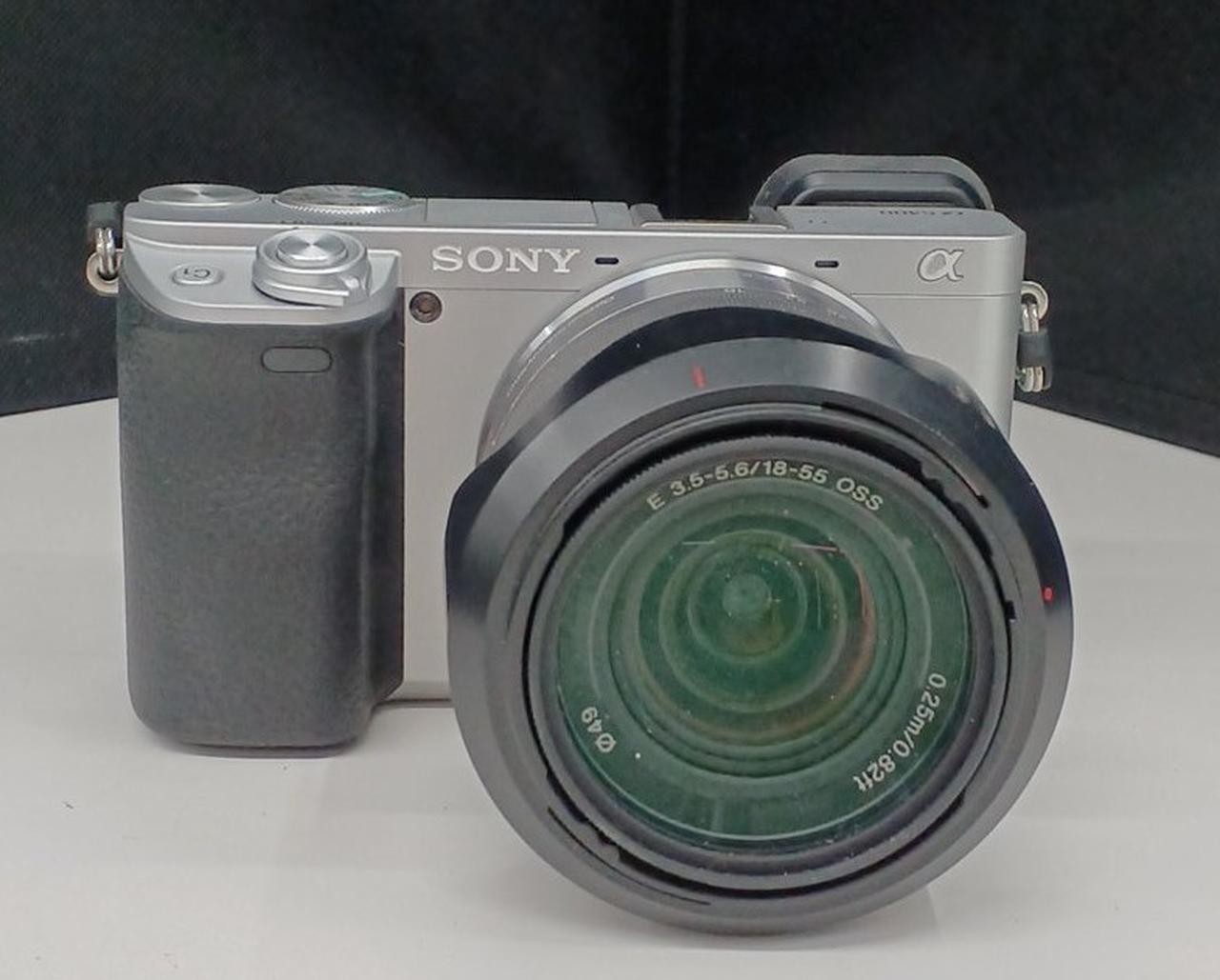 Sony A6400 Mirrorless Camera 24MP APS-C E-mount LCD Used From Japan