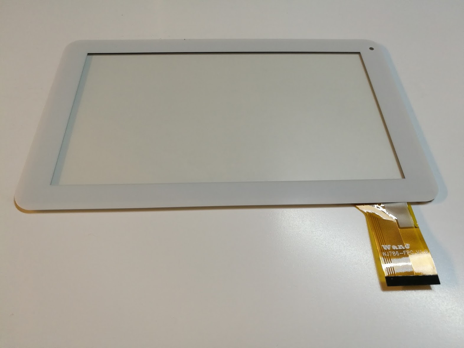 White: Takara MID109-BTH Touch Screen Digitizer