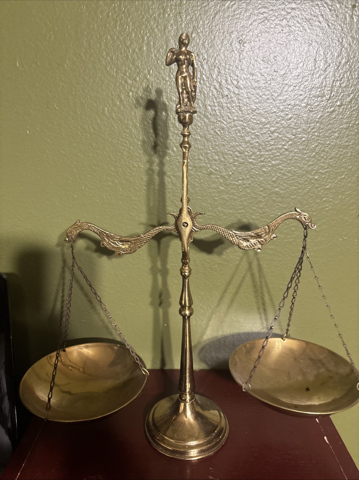 Vintage Brass Apothecary/Scales of Justice  15 3/4”Tall
