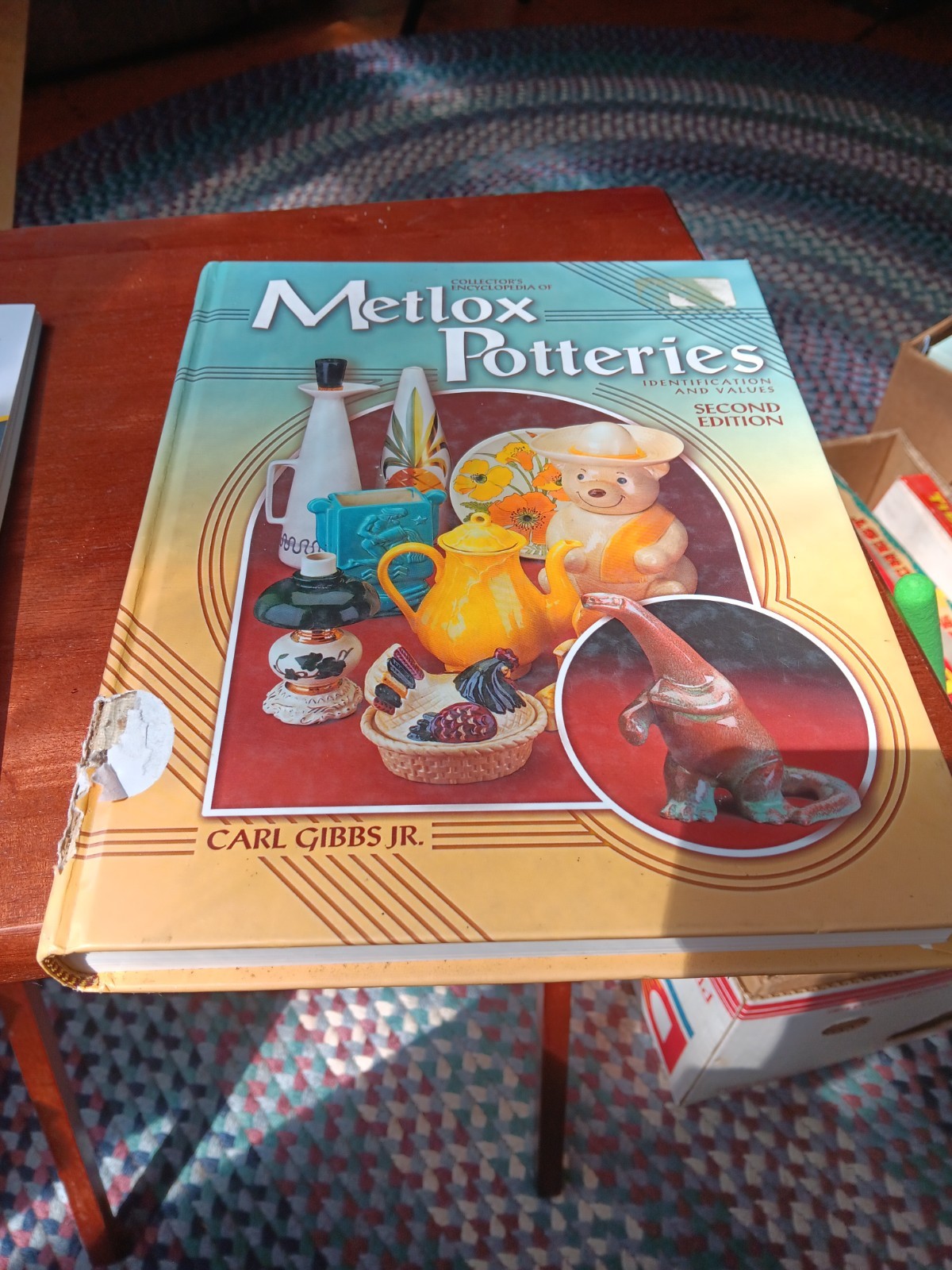 COLLECTORS ENCYCLOPEDIA OF METLOX POTTERIES CARL GIBBS JR.  SECOND EDITION. 736