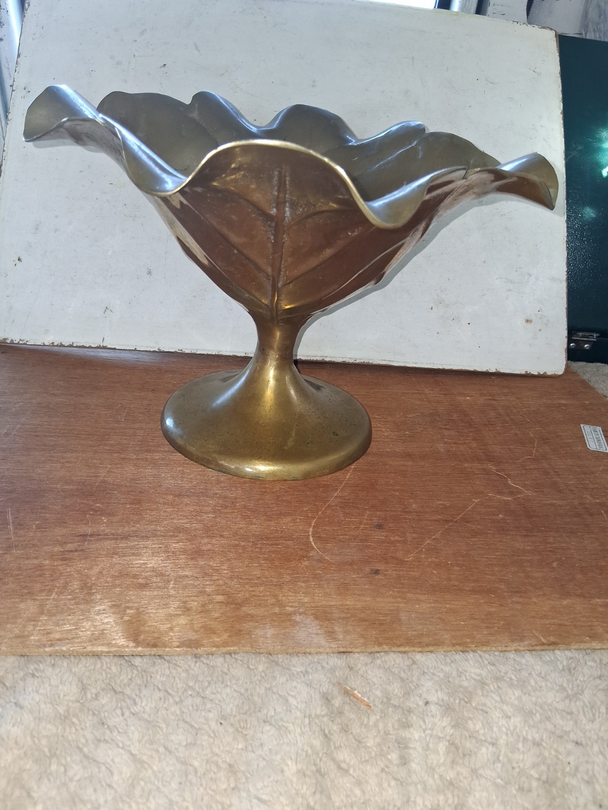 Brutalist Vintage MCM Brass Pedestsl Bowl Art Decor Planter Vase Leaf Pattern