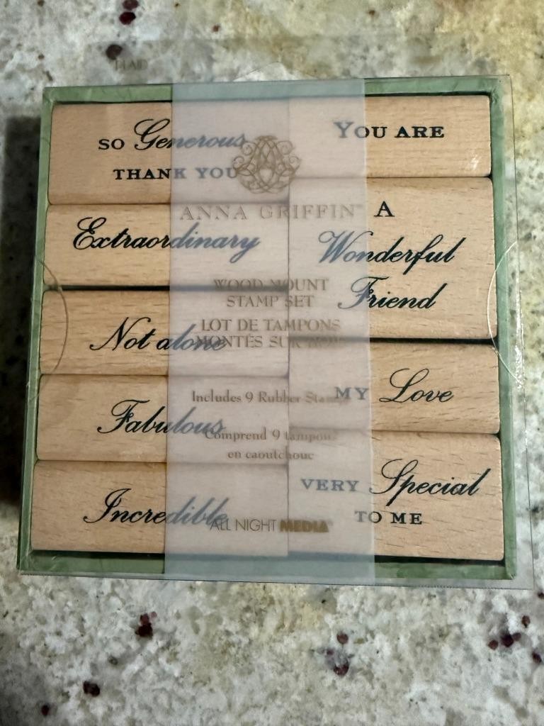 NEW Anna Griffin Wood Mount Rubber Stamp Set - YOU ARE