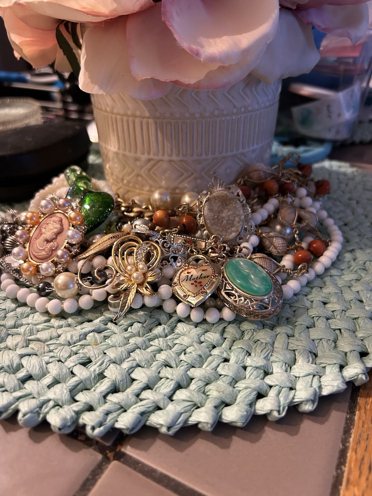 Mixed Mystery Jewelry Over 10 Items Includes  Vintage And Non Vintage Items