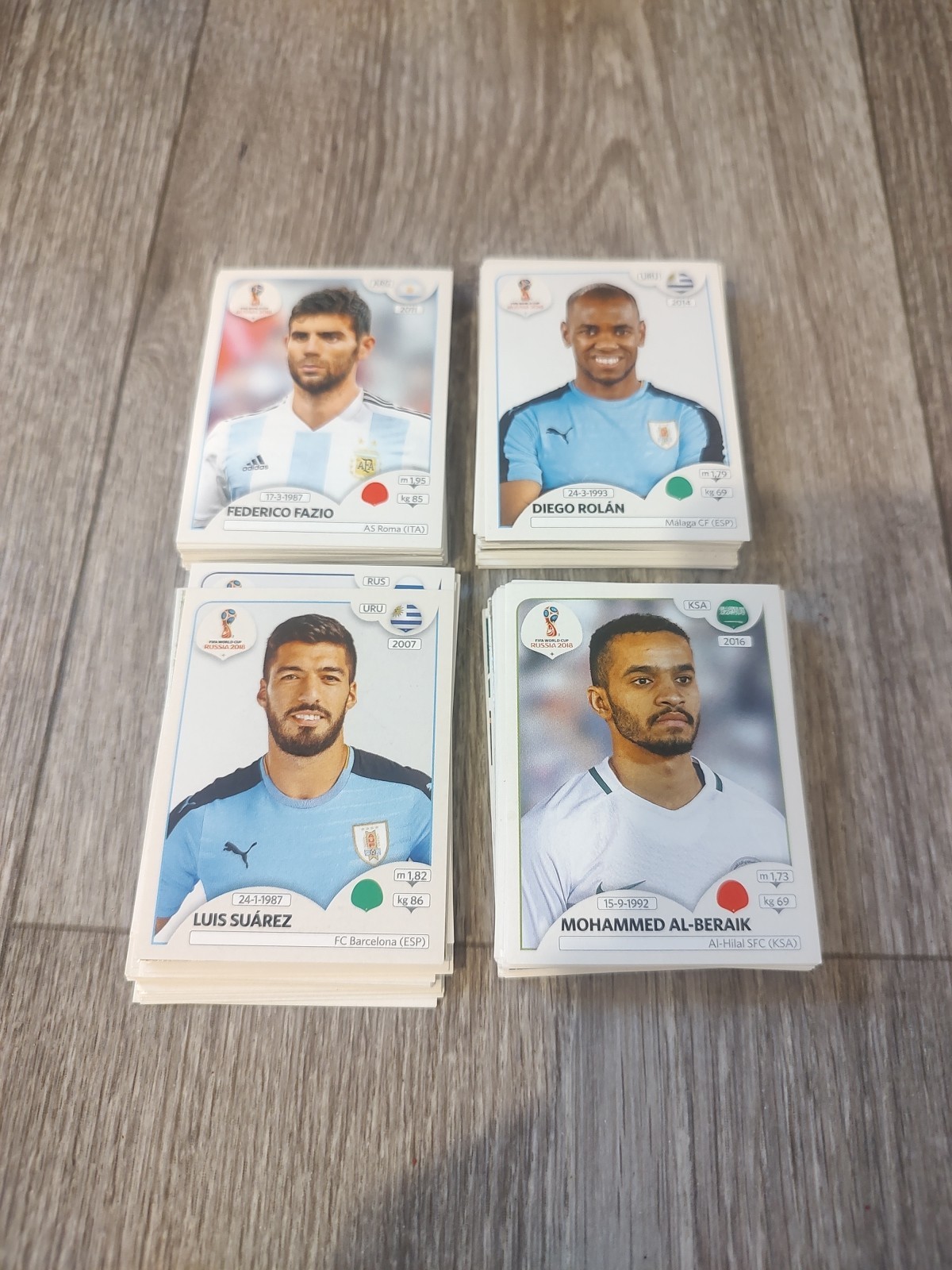 2018 Panini FIFA World Cup Russia HUGE LOT OF 210+ Soccer Cards Stickers