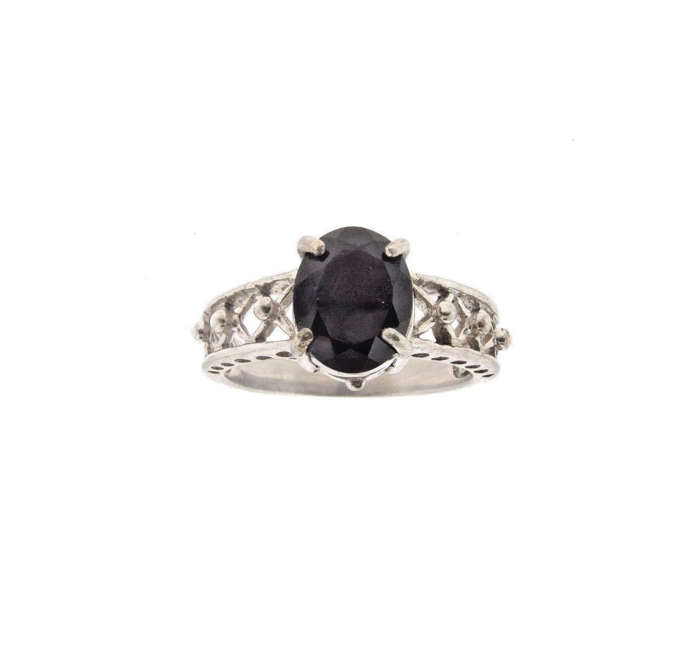 Sterling Silver Black Onyx Ring Size 8.25 Weighs 3.87g.