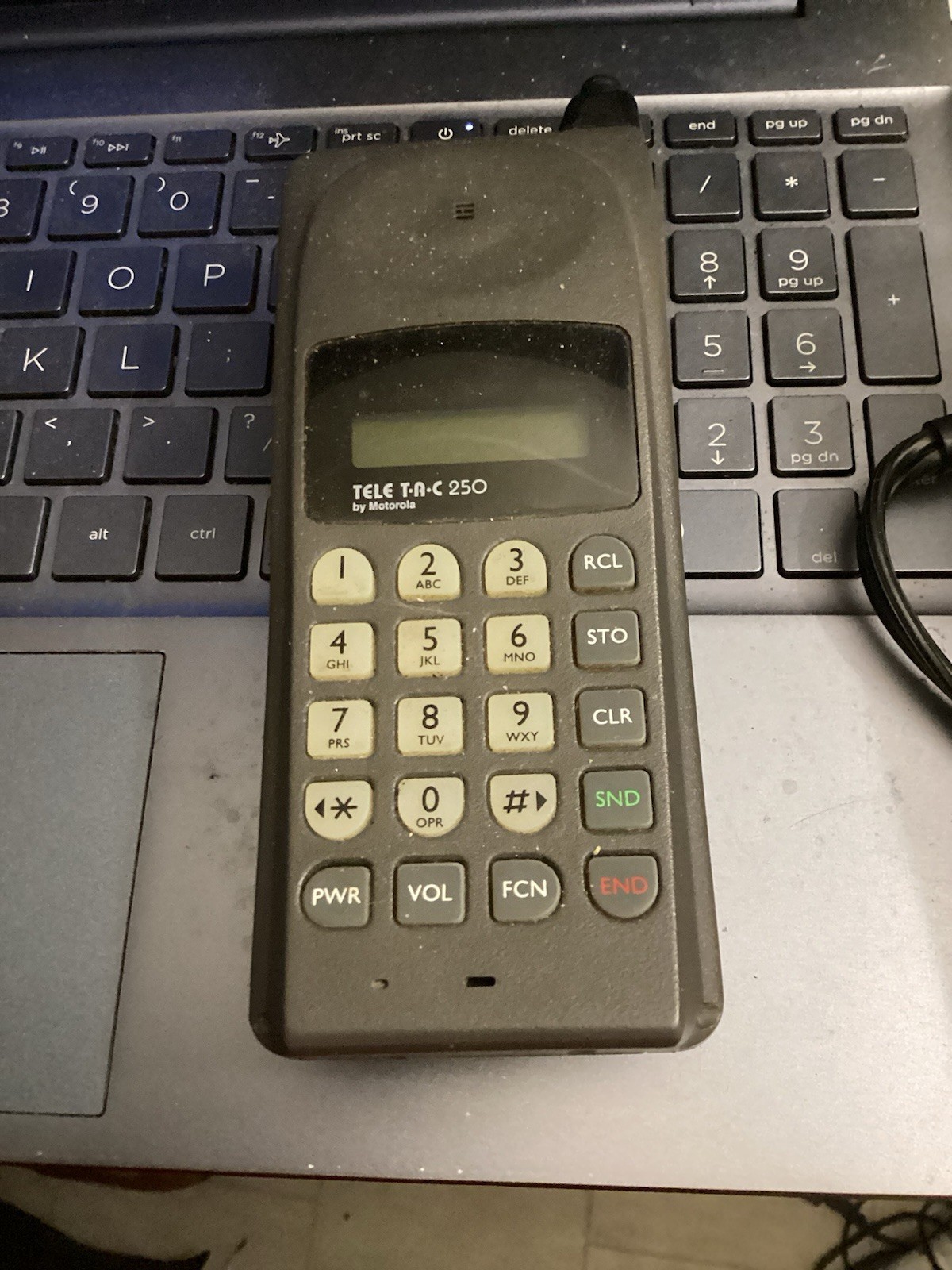 Vintage Motorola TELE T-A-C 250 Brick Cell Phone Grey - Model 34062NAKBA