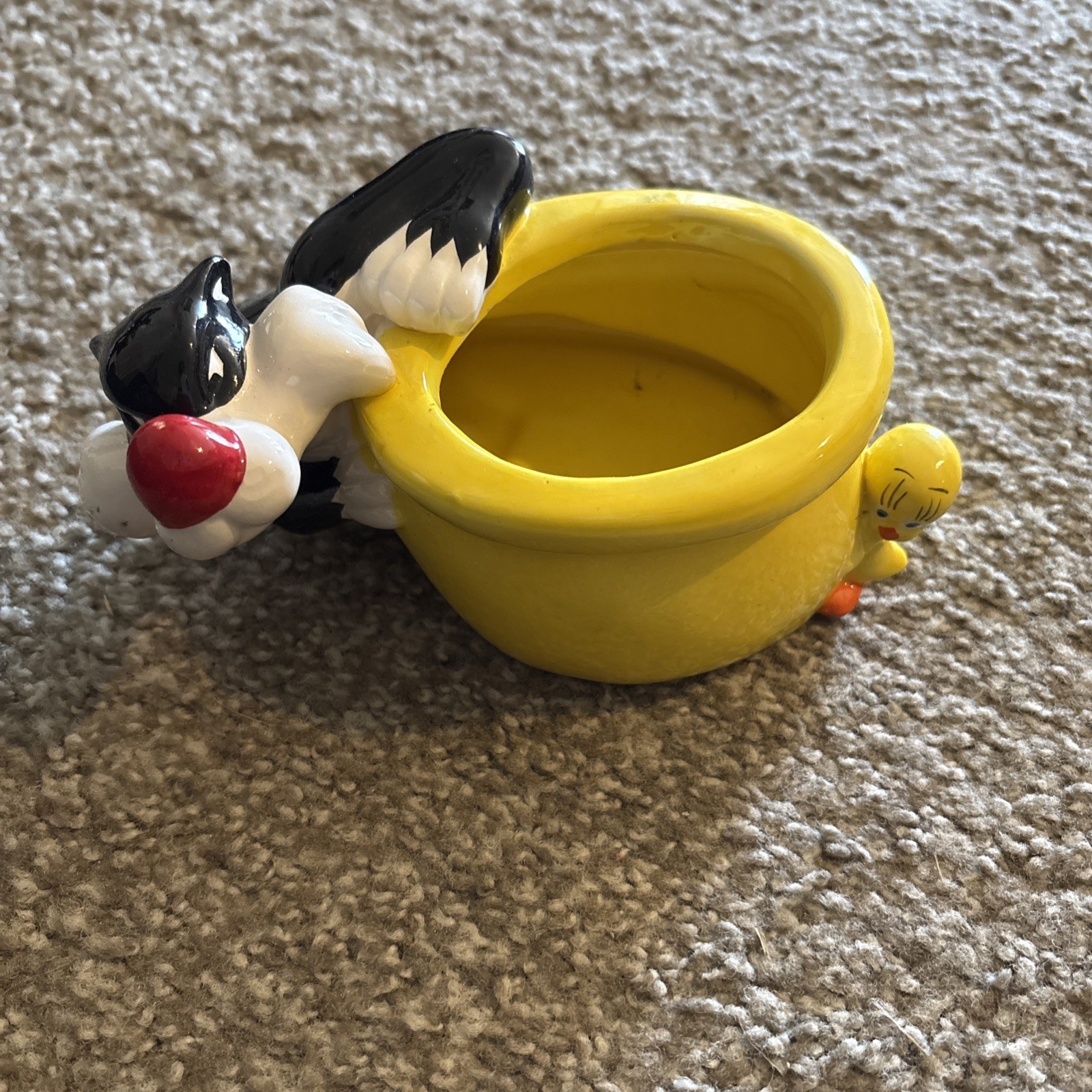 Vintage Warner Bros Looney Tunes Sylvester & Tweety Bird Ceramic Planter Dish