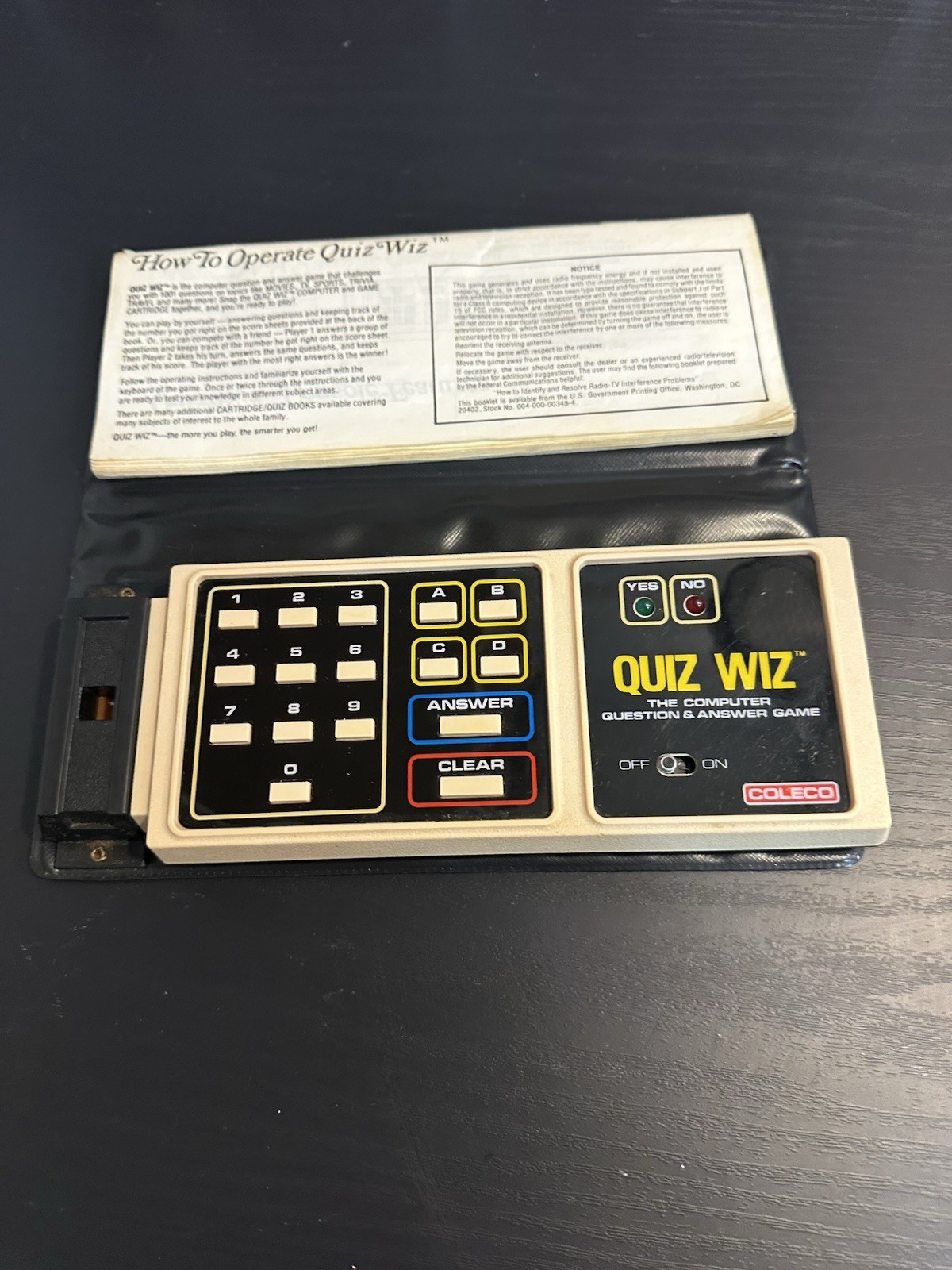 1980 Coleco Quiz Wiz Whiz  Trivia #1 1001 Questions - Lights Work Old School
