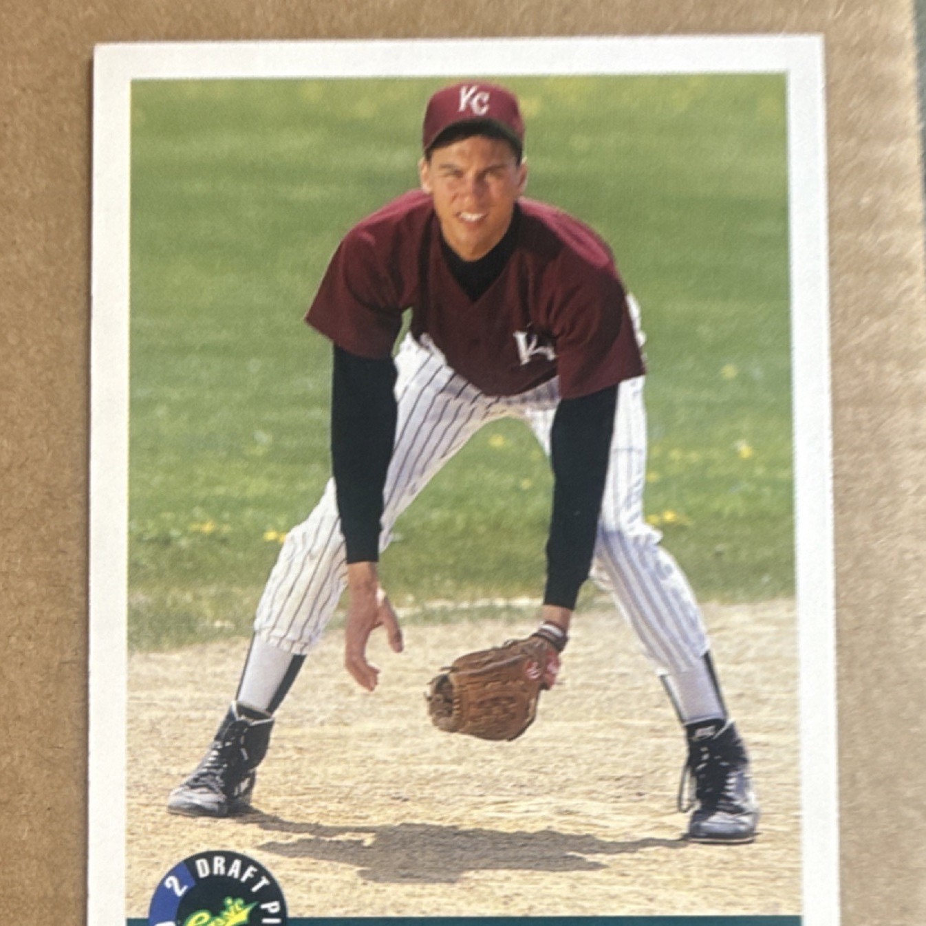 Derek Jeter 2 card lot Yankees Classic Draft Picks Fleer Showcase 1992 1997