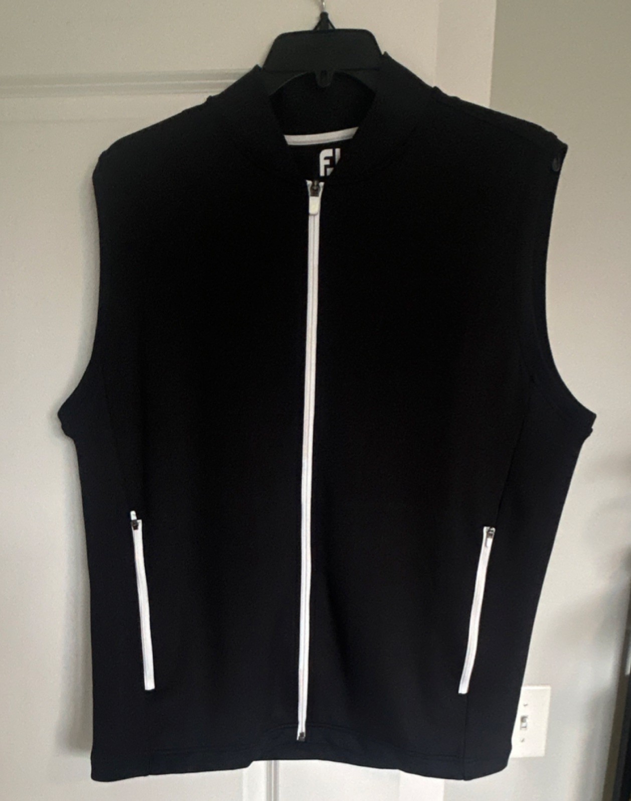 FootJoy Men's Black Vest L Full Zip Golf