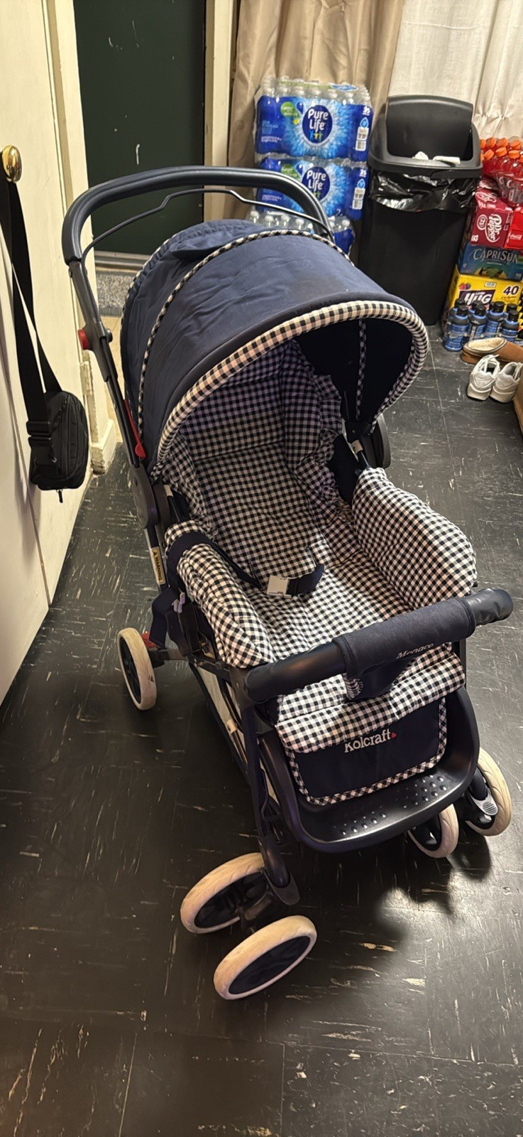 Kolcraft Monaco Traditional Stroller Navy Blue/White Folding Canopy Basket