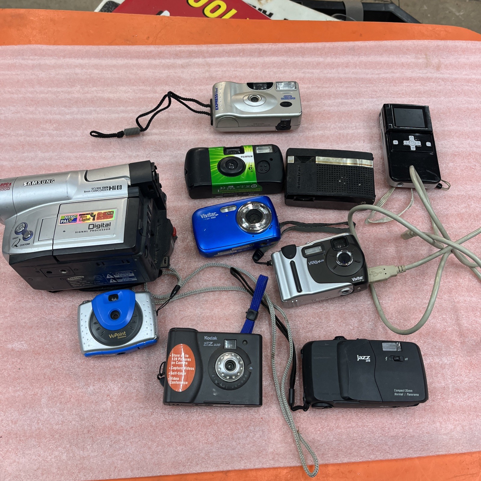 Lot of 10 Assorted Untested Cameras For Parts Only