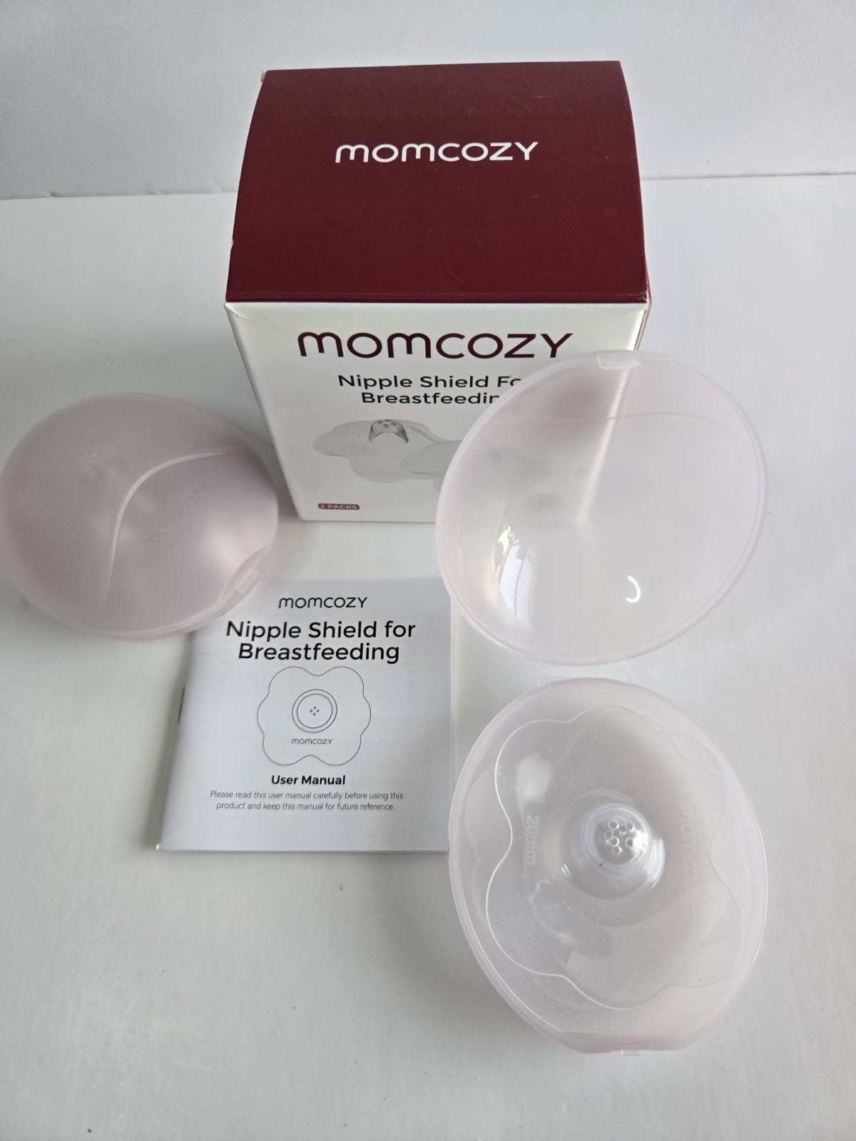 New MOMCOZY Size M - Nipple Shields Breastfeeding 2 sets w/Storage Cases
