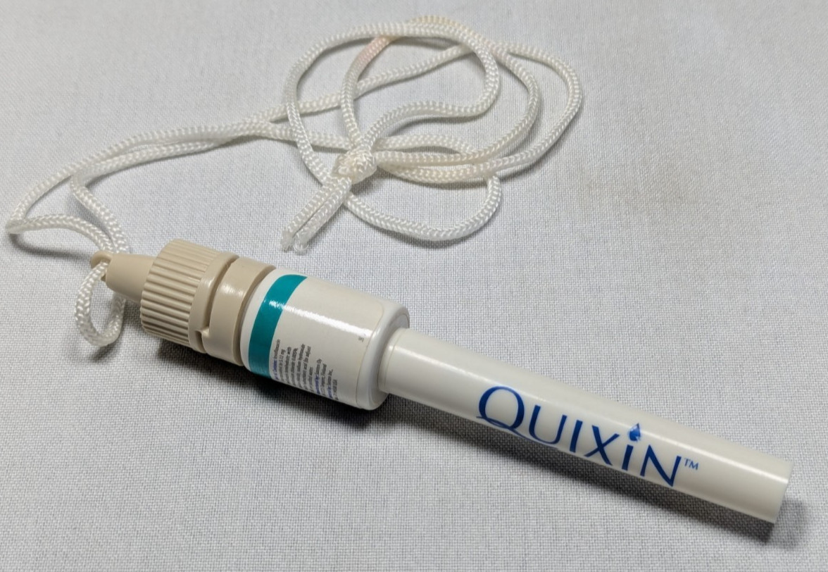 Vintage Qulxin Pharmacy Rx Drug Promo Pen w/ Rope White Medicine Used