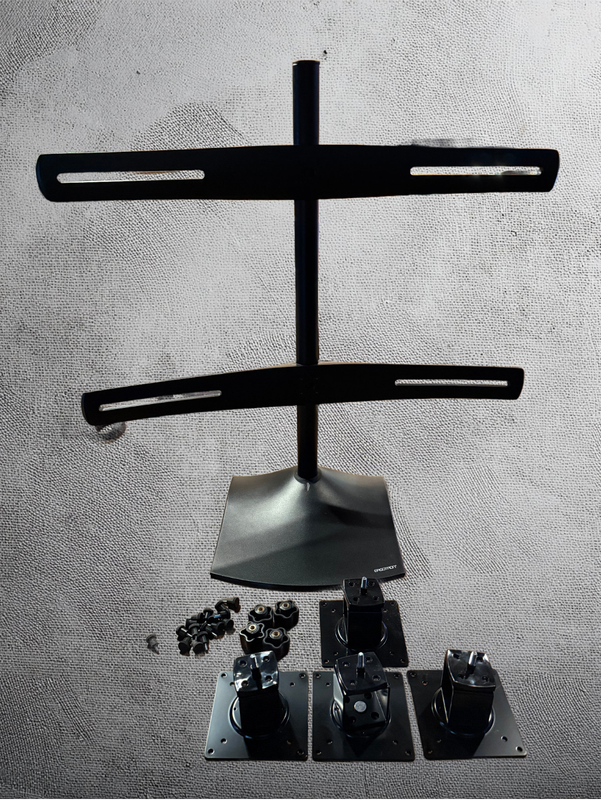 Ergotron Quad 4 Monitor Desk stand 22-24'' screens Black Complete preowned