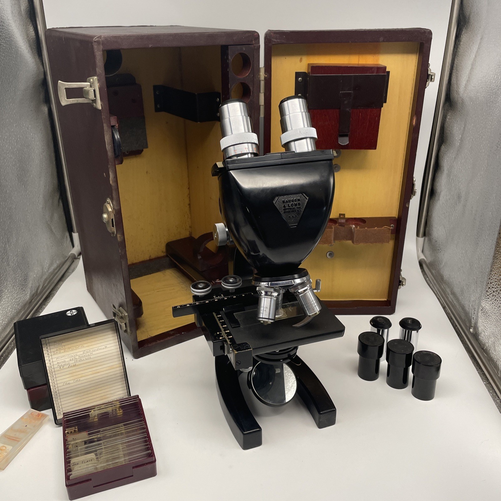 Microscope Bausch & Lomb Model Binocular Compound + case Slides Lab Equipment