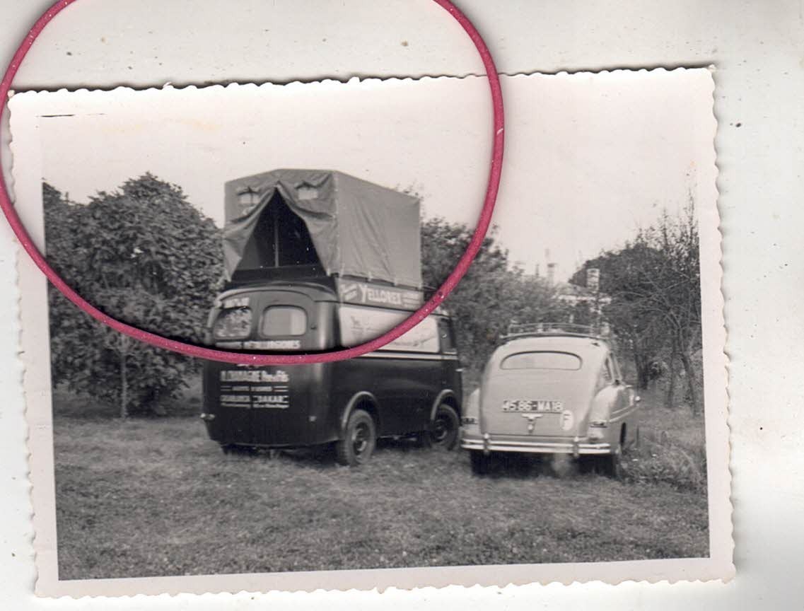 PHOTO PHOTO CAR AUTOMOBILES CAMPING