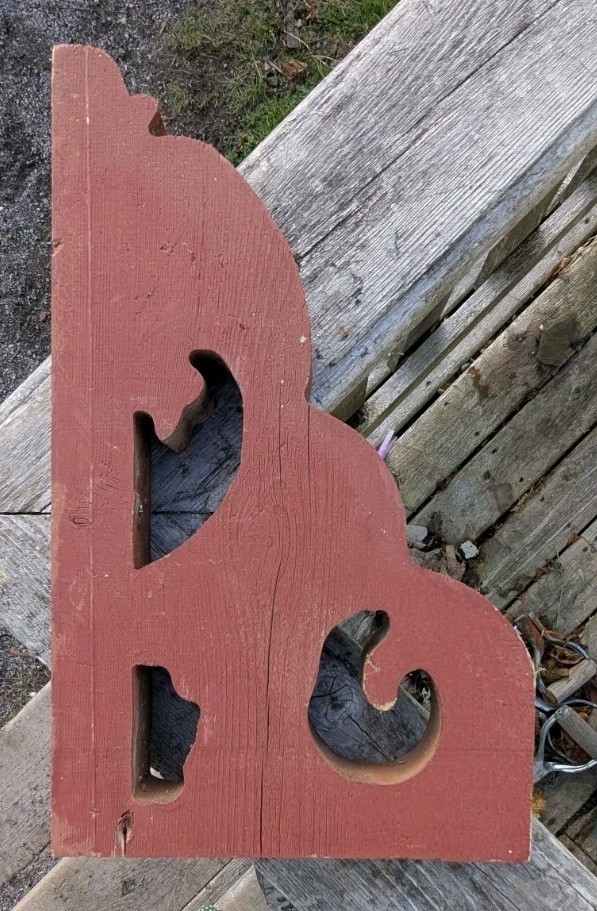 Ornate Burgundy Corbel One PieceWood Architectural Salvage Abt 16"x10"x2"