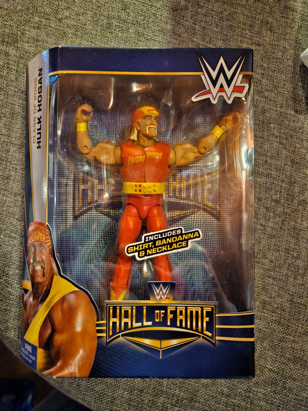 WWE Elite Hulk Hogan Hall of Fame Class of 2005 Action Figure NEW Hulkamania