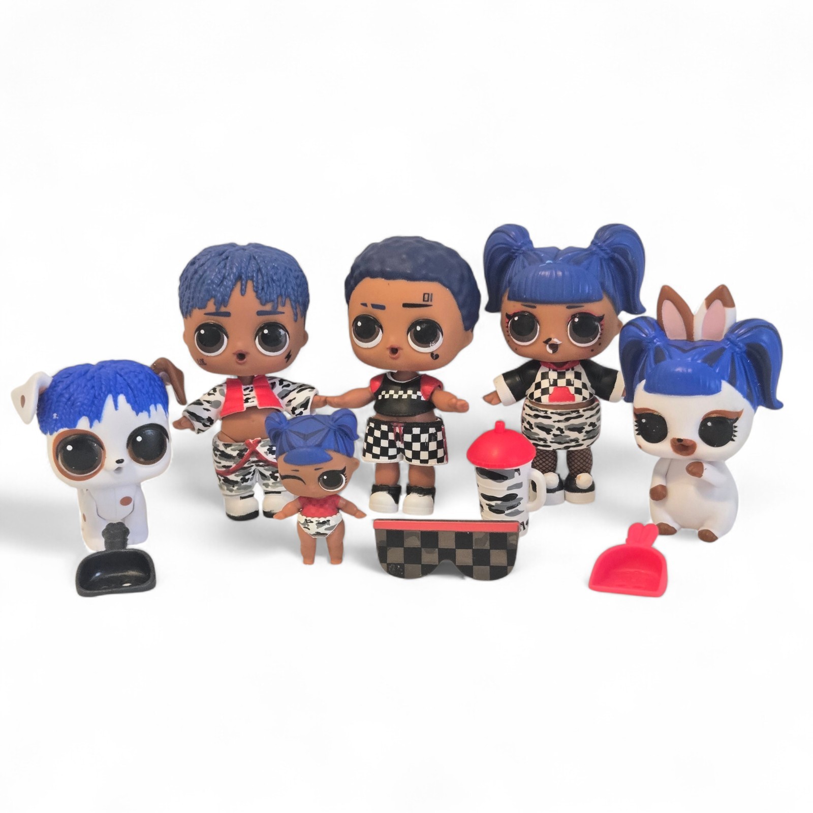 LOL Surprise OMG Dolls Downtown BB Family Littles, Pets & Accessories