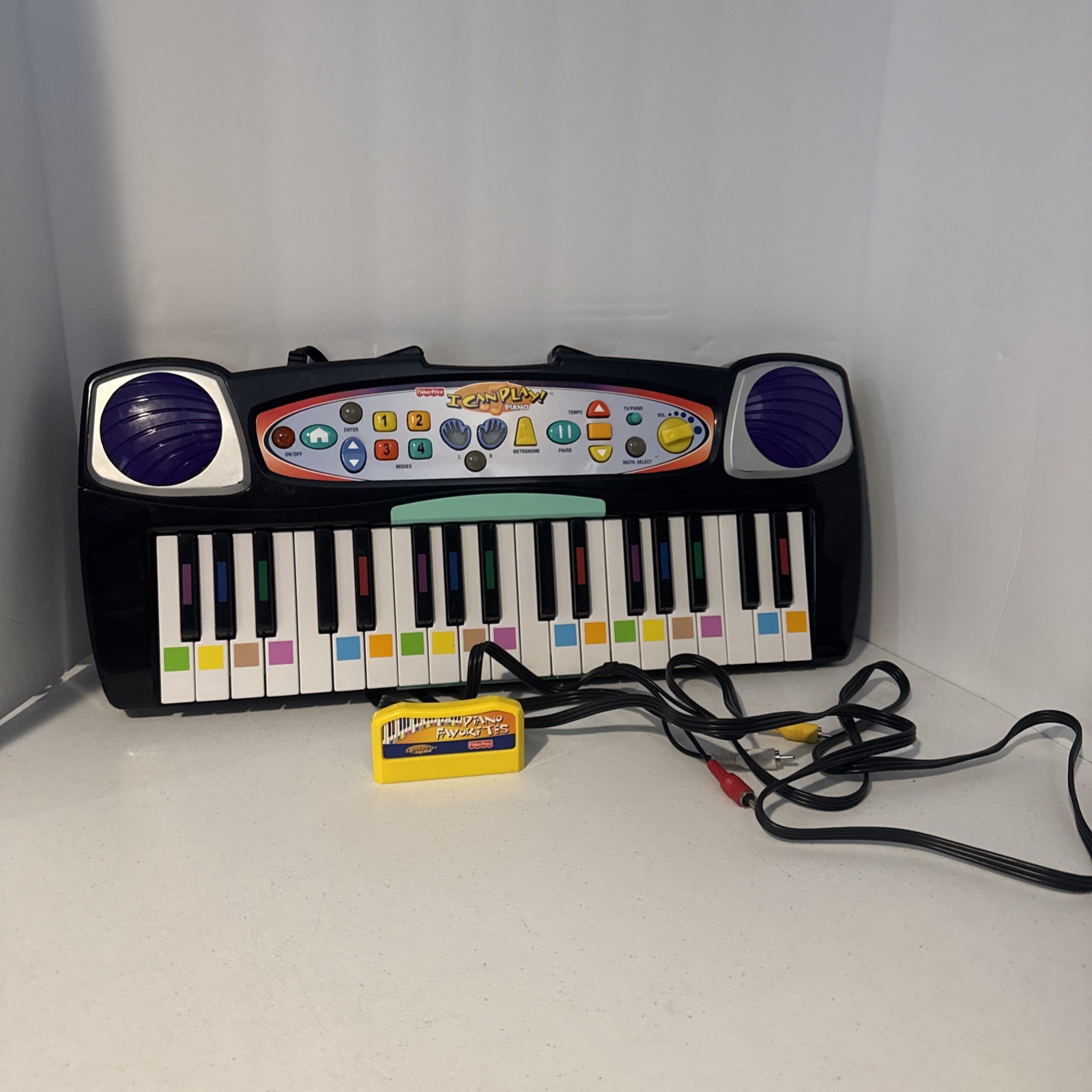 VTG 2005 Mattel FISHER PRICE "I CAN PLAY PIANO" Electronic TV Plug/Play Keyboard