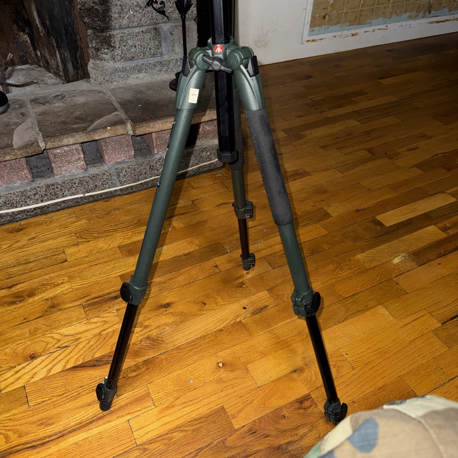 Manfrotto MT190XPRO3 Tripod Combo Set Ready To Go !
