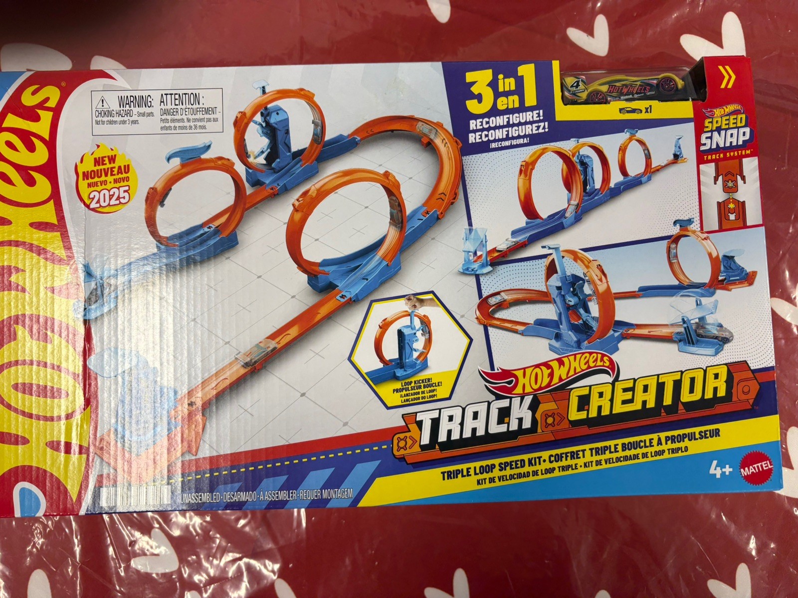 Hot Wheels Toy Vehicle Track Creator Triple Loop Kit 1:64 Scale Vehicle