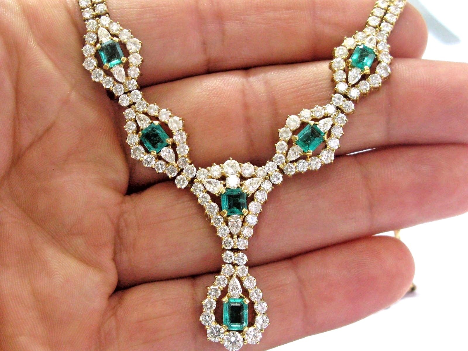 Colombian Green Emerald & Diamond Necklace Solid 18Kt Yellow Gold AAA/VS 11.20Ct