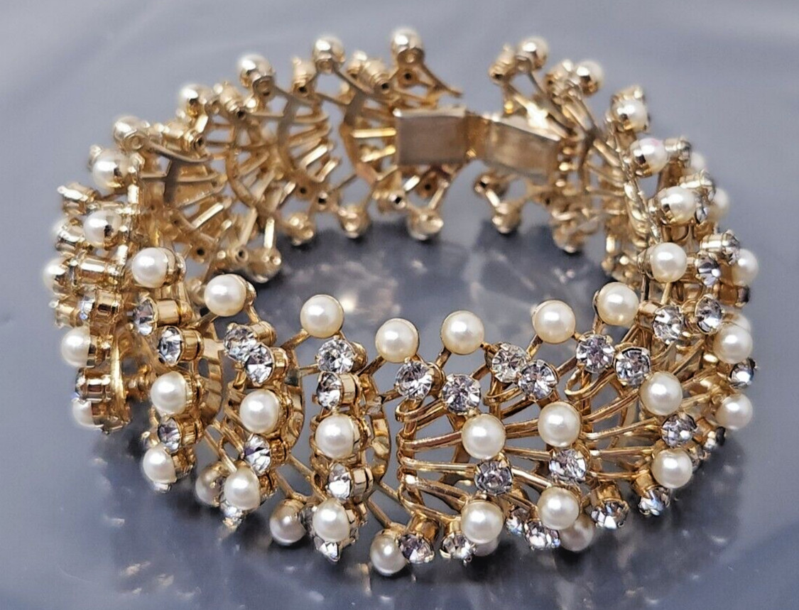Vintage White Pearl Rhinestone Gold tone Wide Link Bracelet 7"