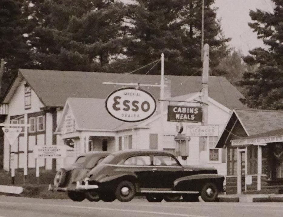 1940's Esso Gas Station Pigeon River Boundary US/Canada Real Photo Post Card1-36