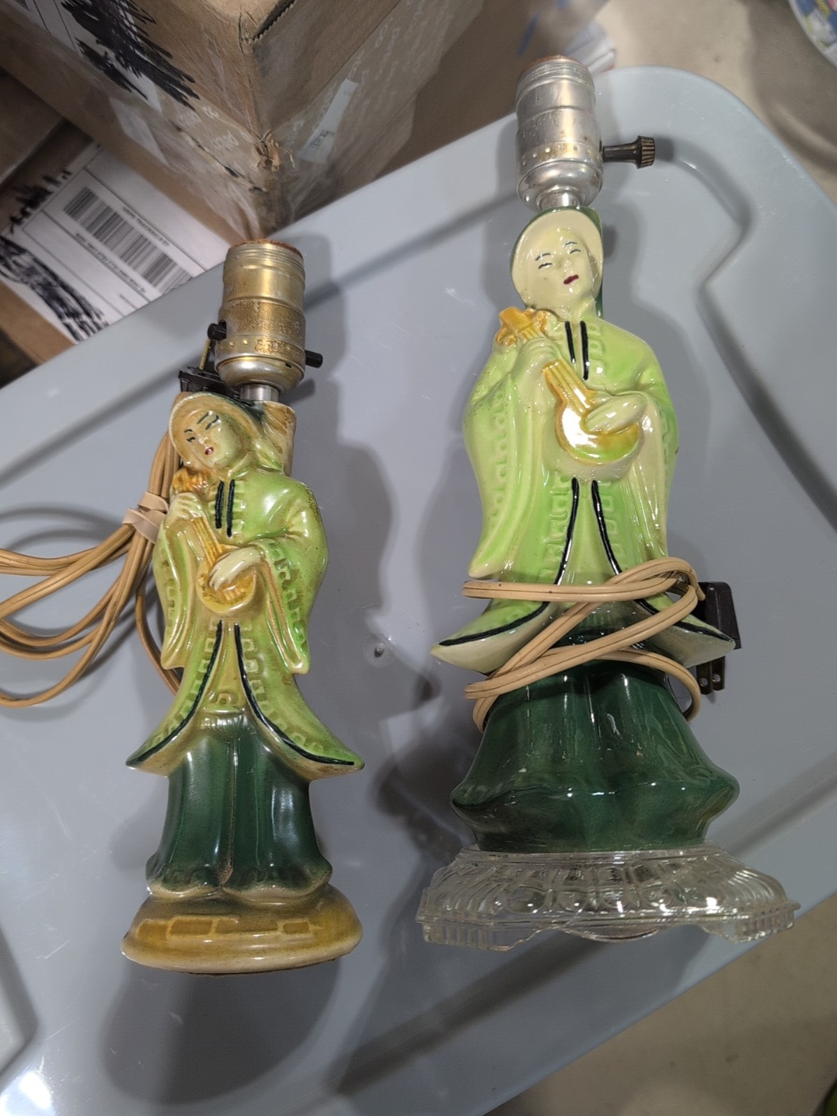 2 Vintage Shawnee Pottery Mid Century Lamps Asian Figurines with Mandolin Works