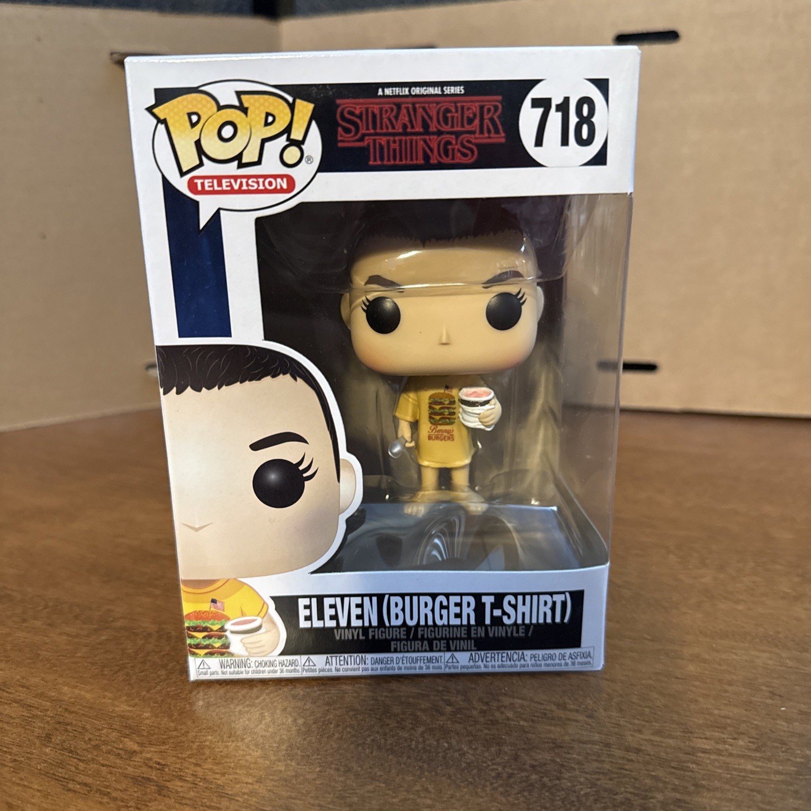 Stranger Things Burger T-Shirt Eleven Funko Pop Vinyl Figure 718