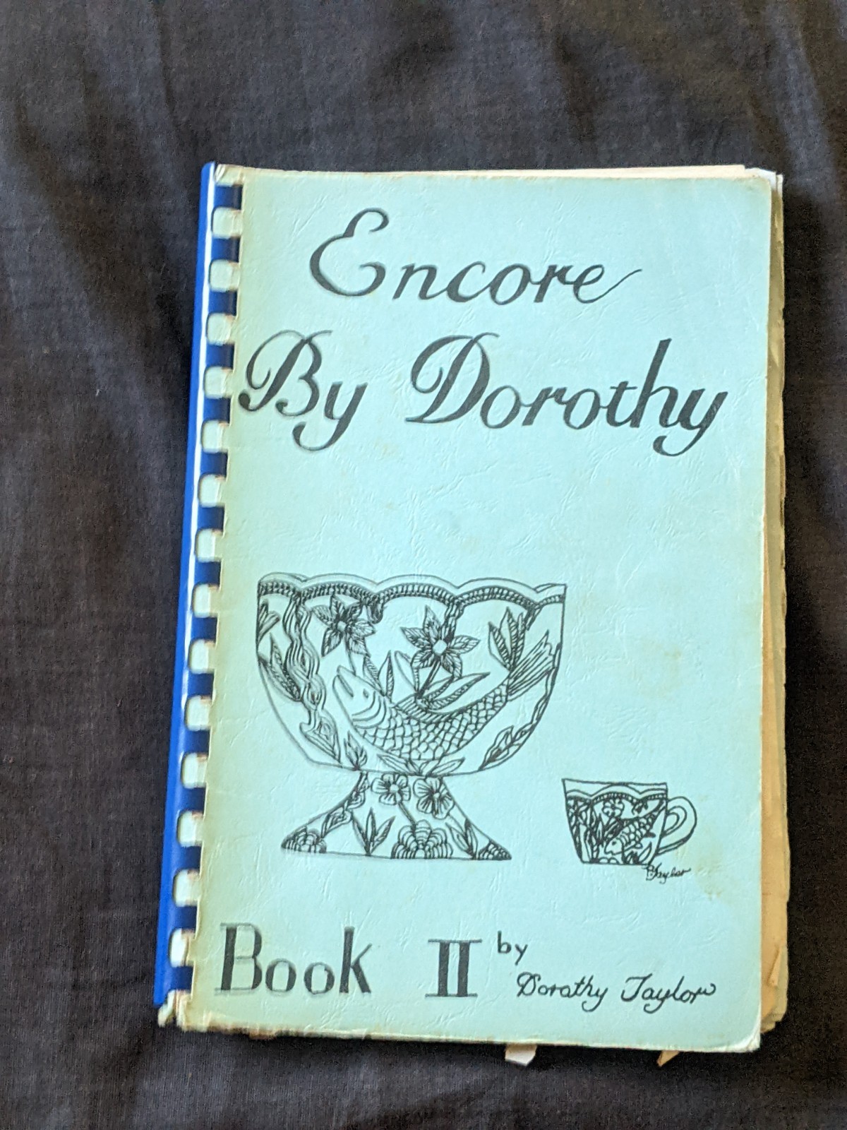 vintage Encore by Dorothy Carnival glass guide by Dorothy Taylor 