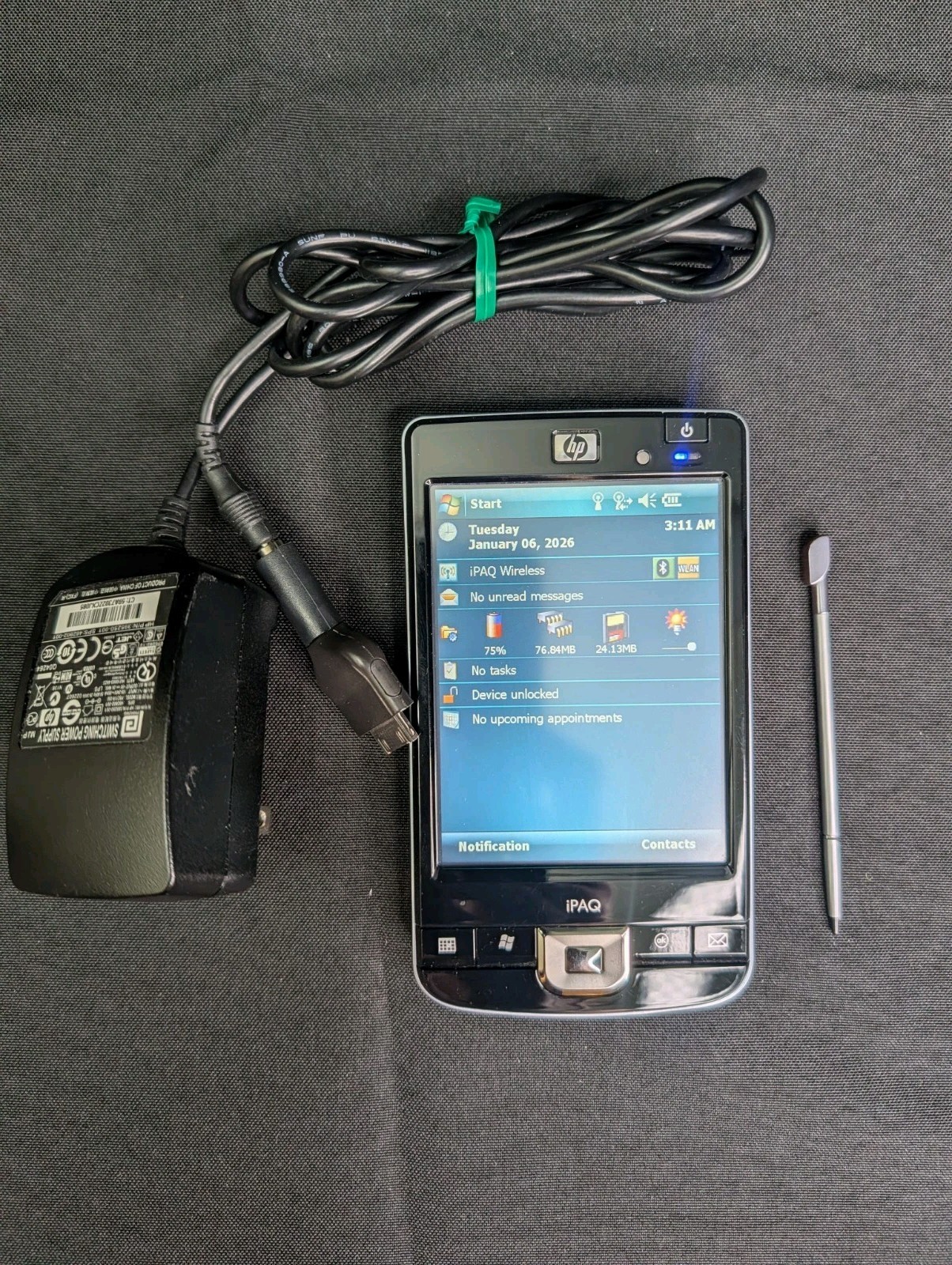 HP iPAQ 210 Enterprise Handheld PDA Personal Organizer 4" PDA 